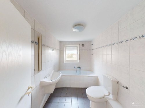Zentral wohnen in Bielefeld – gepflegte Eigentumswohnung mit Balkon (STI-223) — Bad