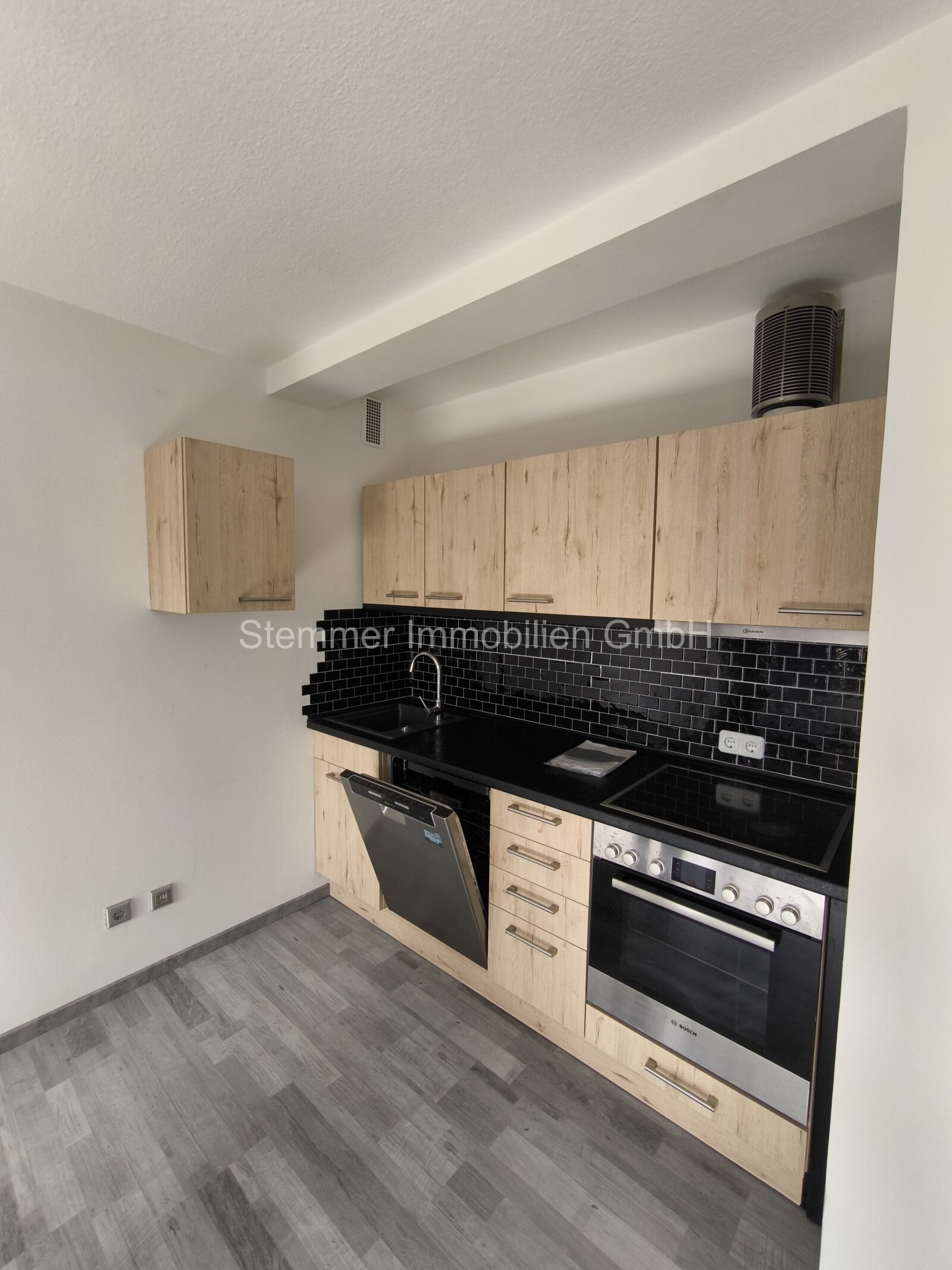 **2-Zimmer-Wohnung mit Balkon und Einbauküche in Bielefeld-Schildesche**