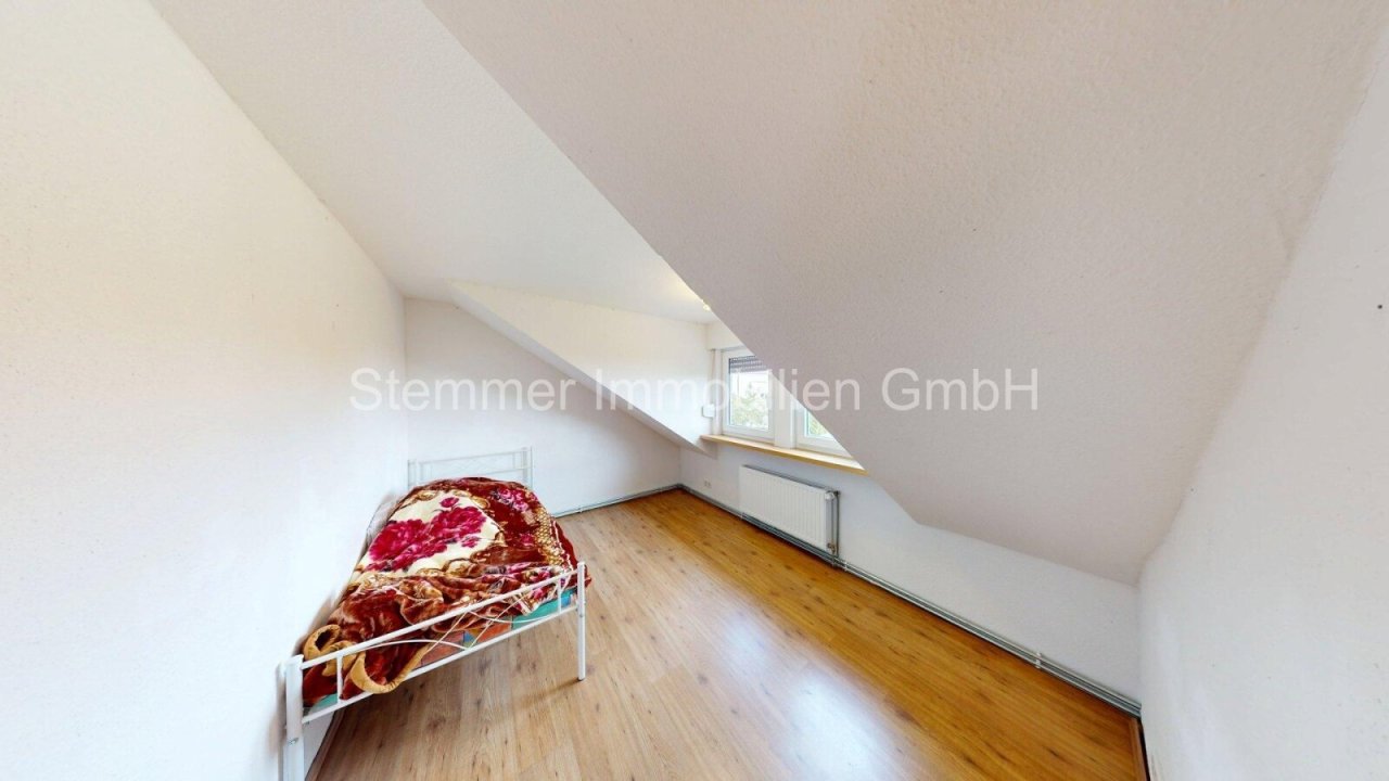 Gepflegte 3-Zimmer-Dachgeschosswohnung in Herford – All-inclusive-Miete! (STI-206)